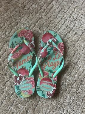 Havaianas Mint Green & Pink Pomegranate Flip Flops